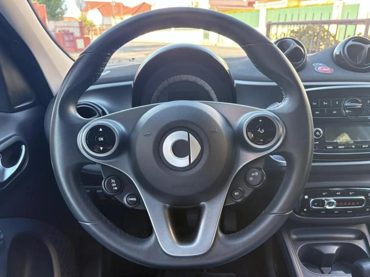 smart-forfour-2018-gasolina-898cc