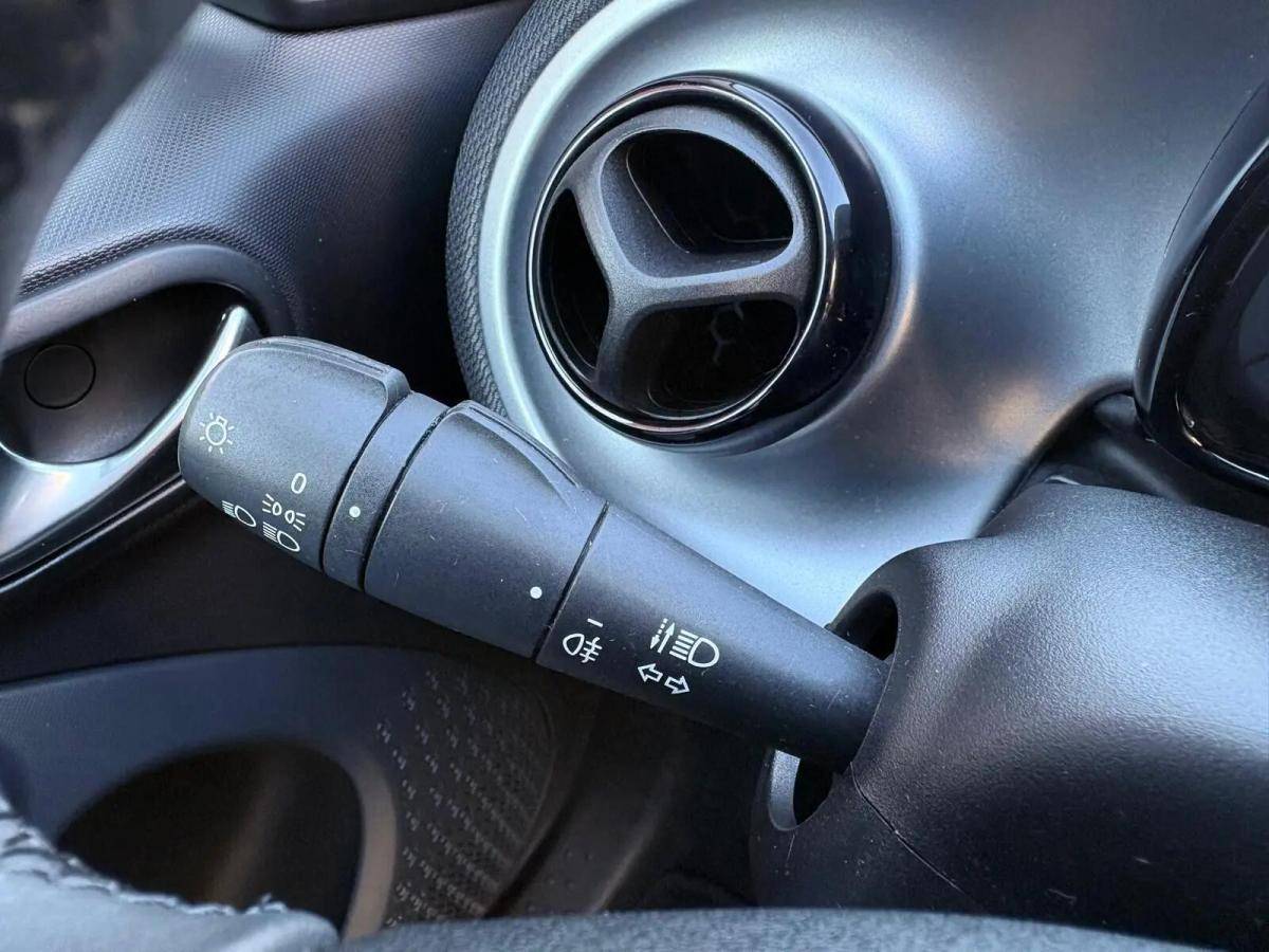 smart-forfour-2018-gasolina-898cc