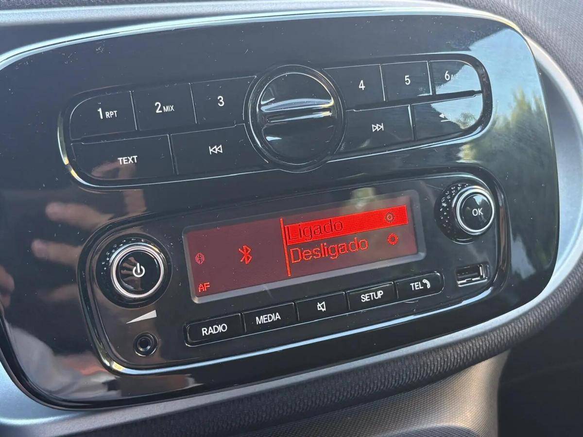 smart-forfour-2018-gasolina-898cc