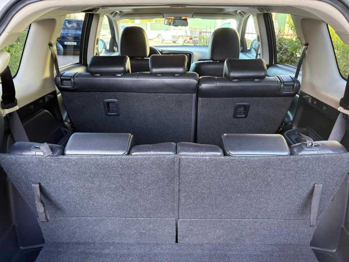 mitsubishi-outlander-2017-diesel-2268cc