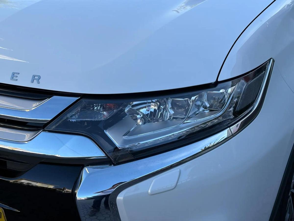 mitsubishi-outlander-2017-diesel-2268cc