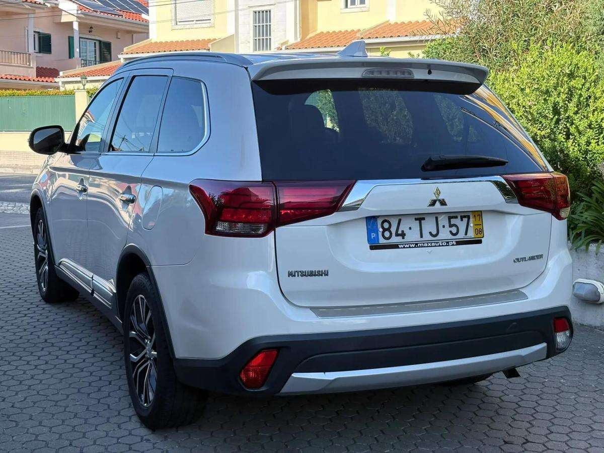 mitsubishi-outlander-2017-diesel-2268cc