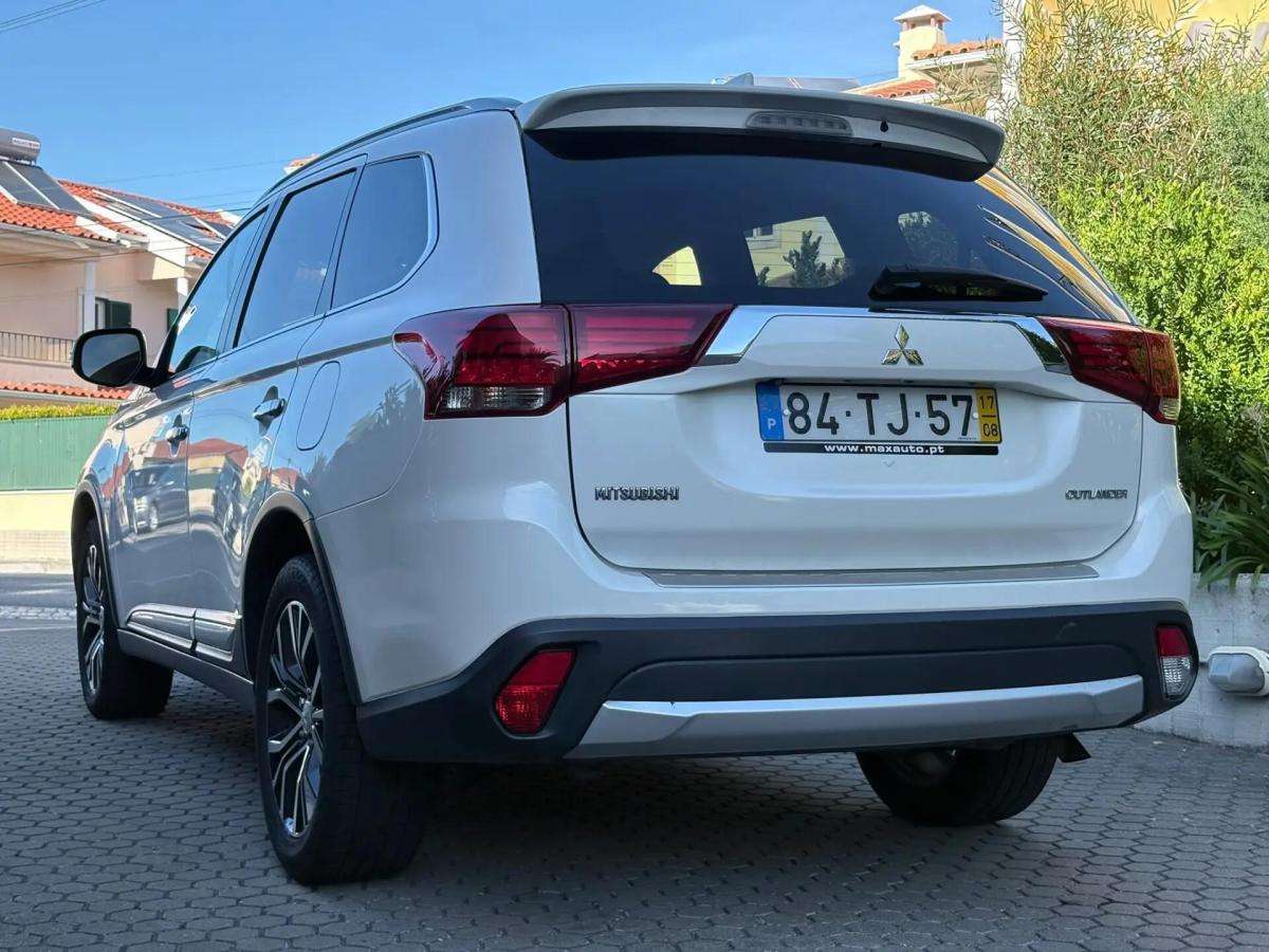 mitsubishi-outlander-2017-diesel-2268cc
