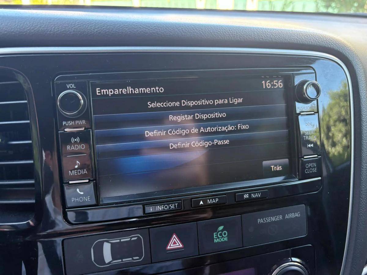 mitsubishi-outlander-2017-diesel-2268cc