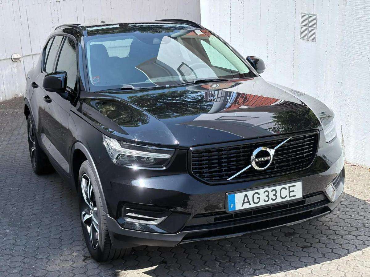volvo-xc40-2021-hibrido-a-gasolina-1477cc