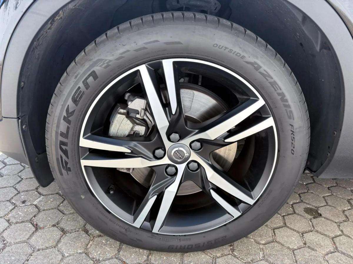volvo-xc40-2021-hibrido-a-gasolina-1477cc