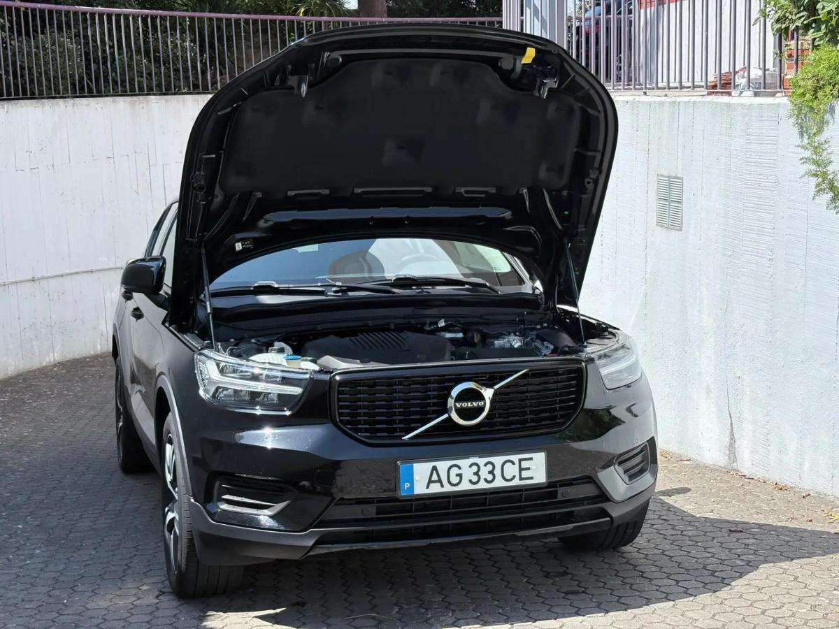 volvo-xc40-2021-hibrido-a-gasolina-1477cc