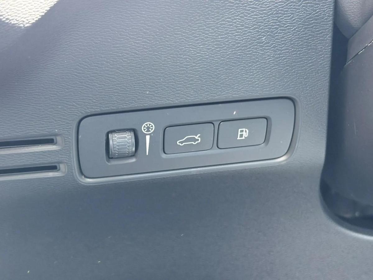 volvo-xc40-2021-hibrido-a-gasolina-1477cc