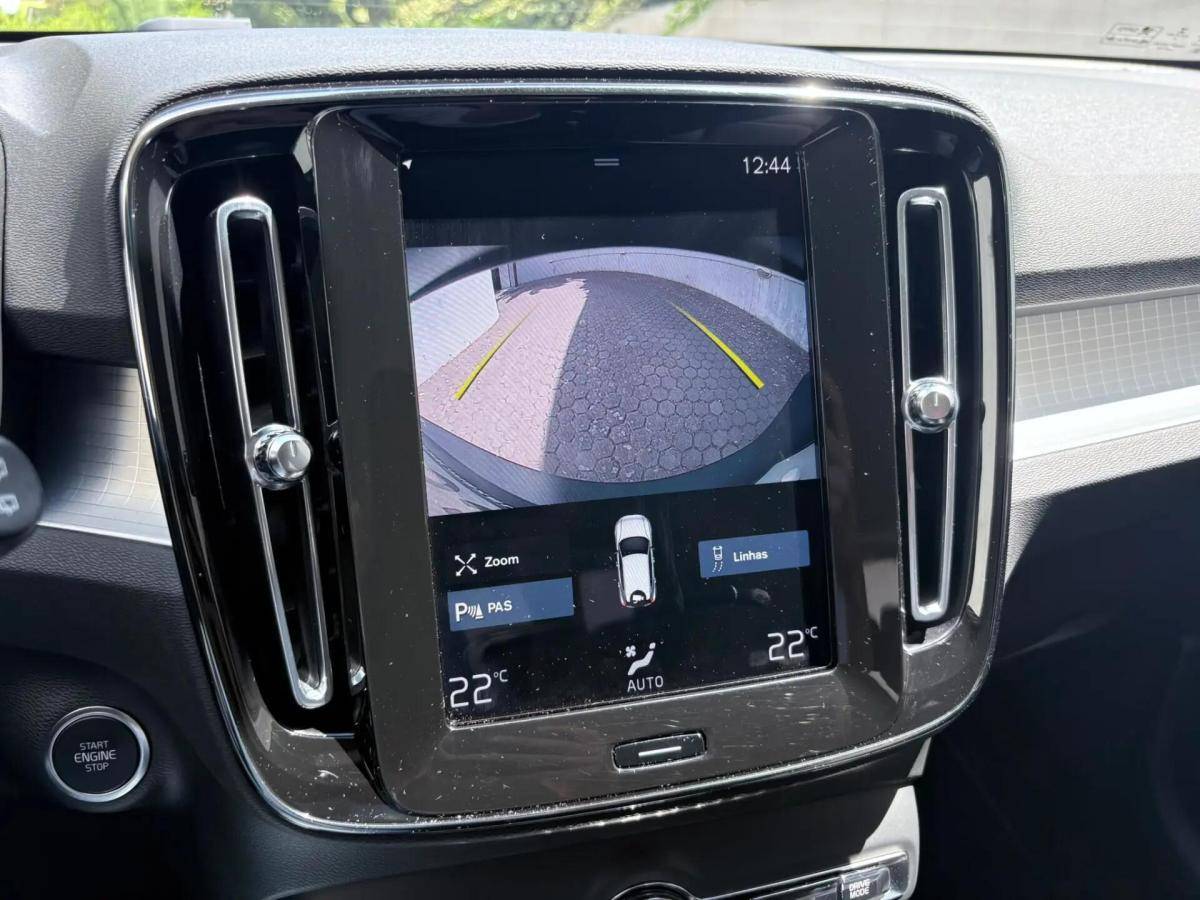 volvo-xc40-2021-hibrido-a-gasolina-1477cc