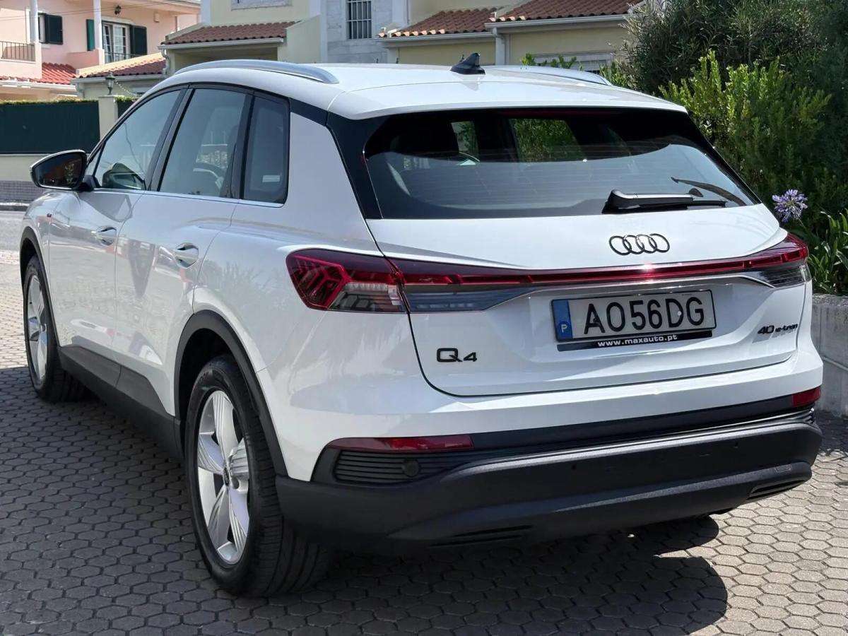 audi-q4-e-tron-2022-eletrico-0cc