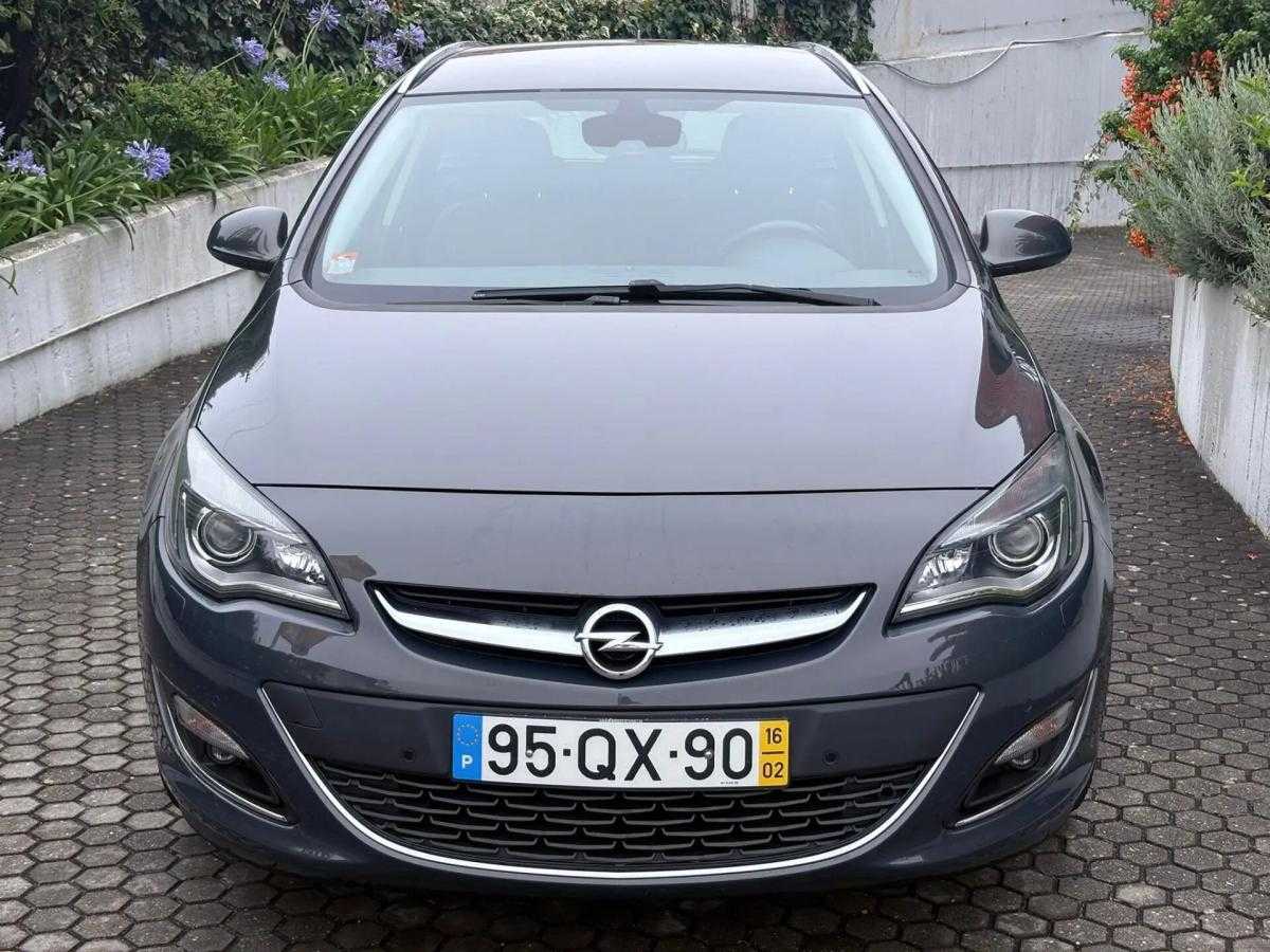 opel-astra-sport-tourer-2016-diesel-1598cc