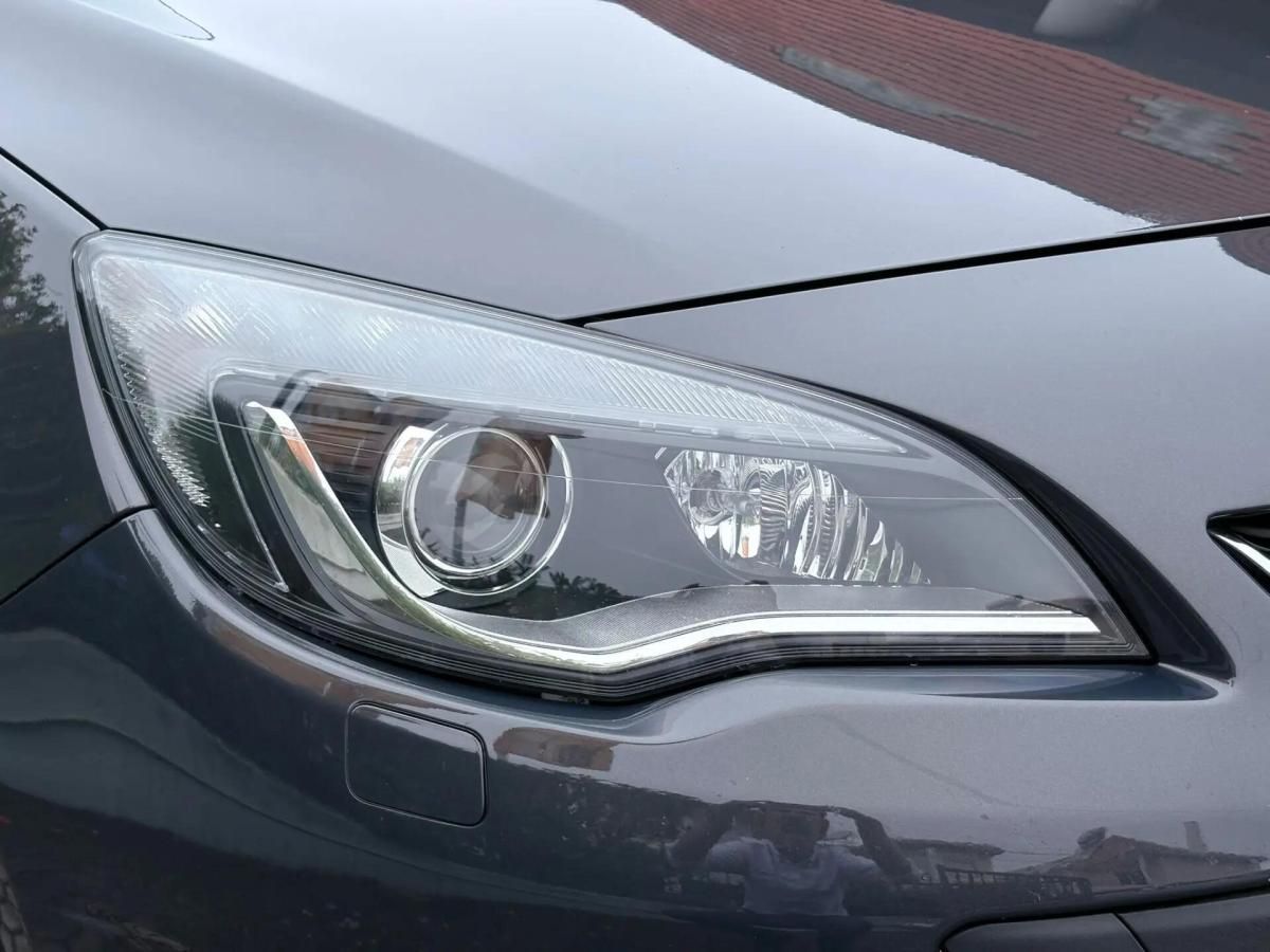 opel-astra-sport-tourer-2016-diesel-1598cc