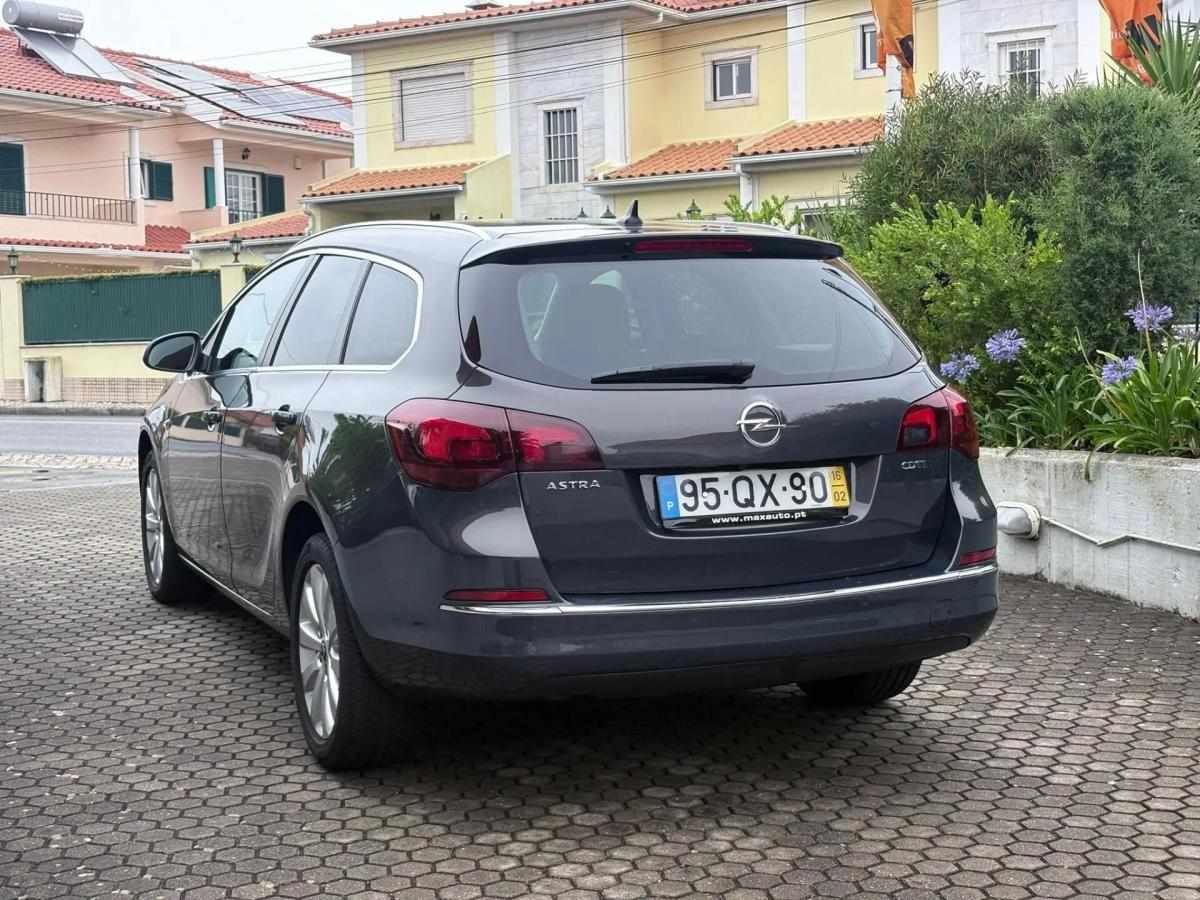 opel-astra-sport-tourer-2016-diesel-1598cc