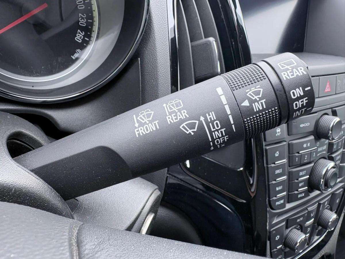 opel-astra-sport-tourer-2016-diesel-1598cc