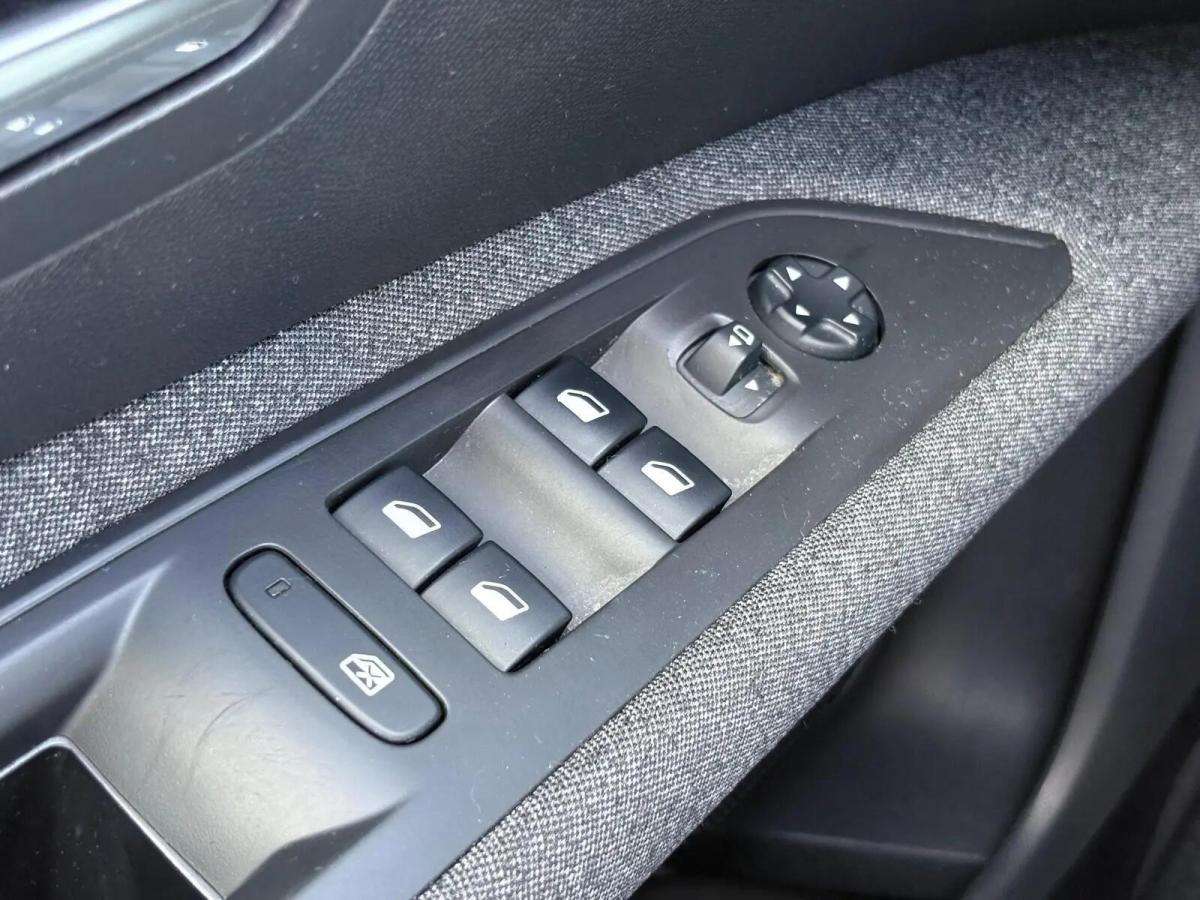 peugeot-3008-2018-gasolina-1199cc