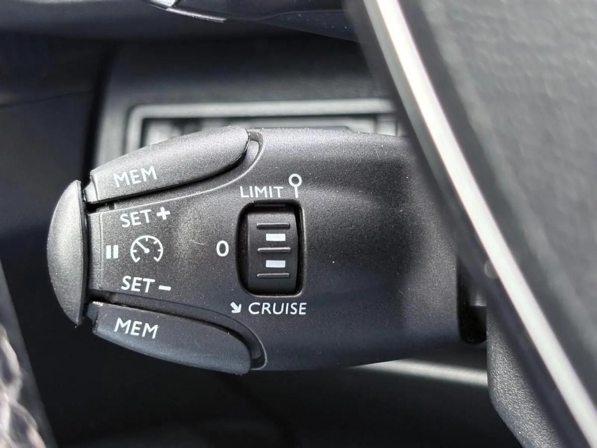 peugeot-3008-2018-gasolina-1199cc