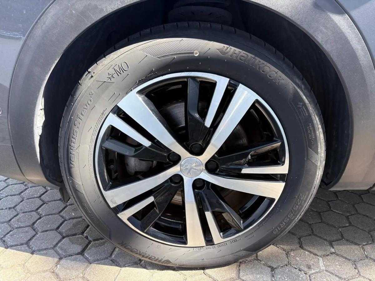 peugeot-3008-2022-hibrido-a-gasolina-1598cc