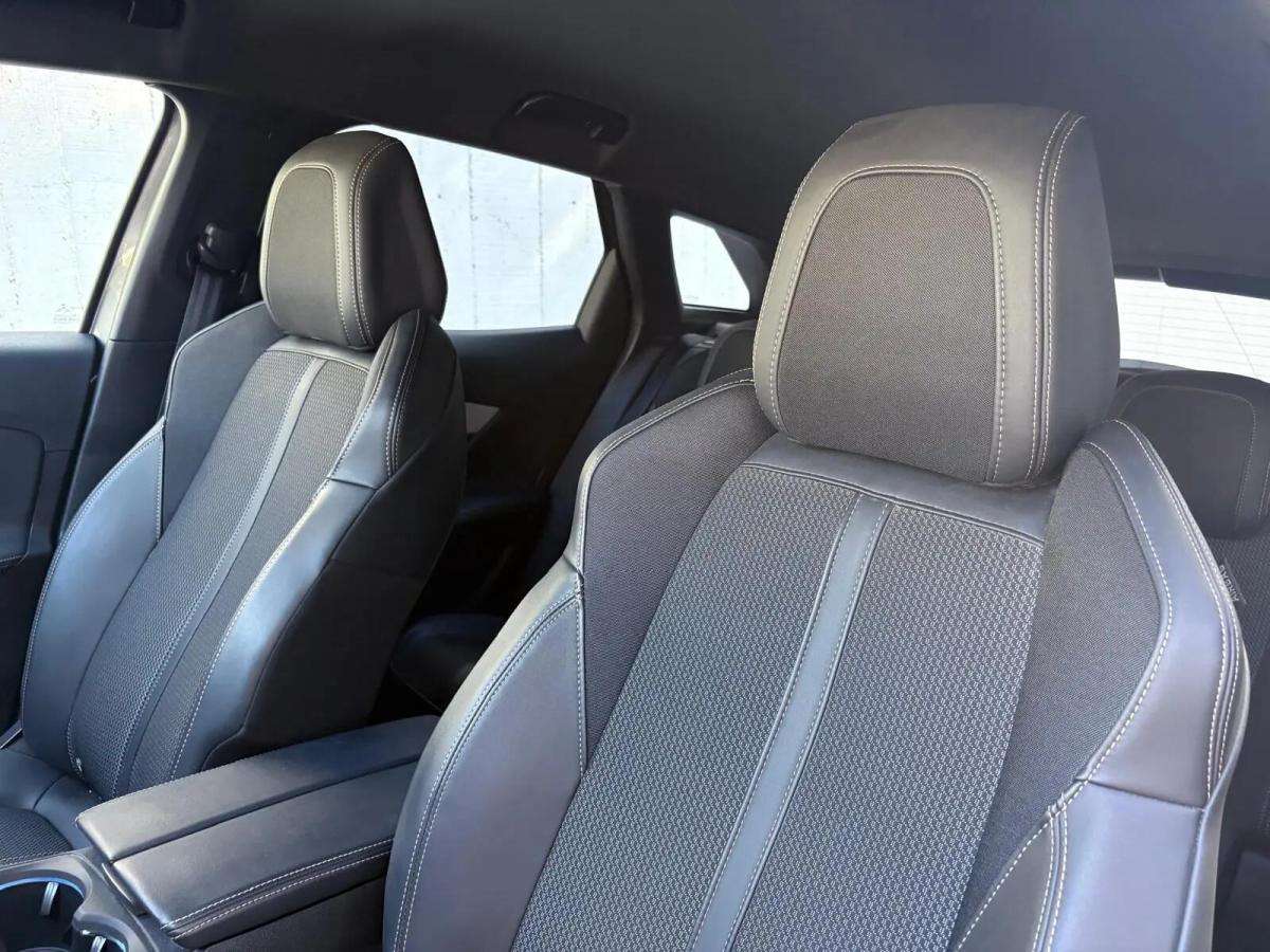 peugeot-3008-2022-hibrido-a-gasolina-1598cc