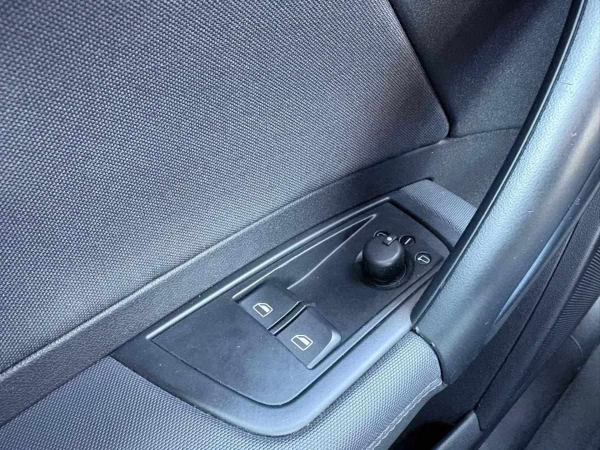 audi-a1-2010-diesel-1598cc
