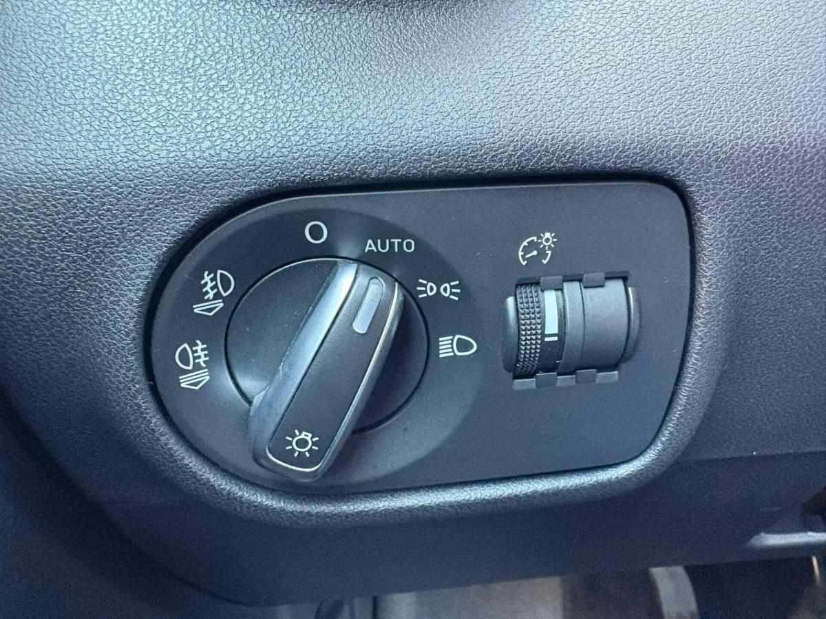 audi-a1-2010-diesel-1598cc
