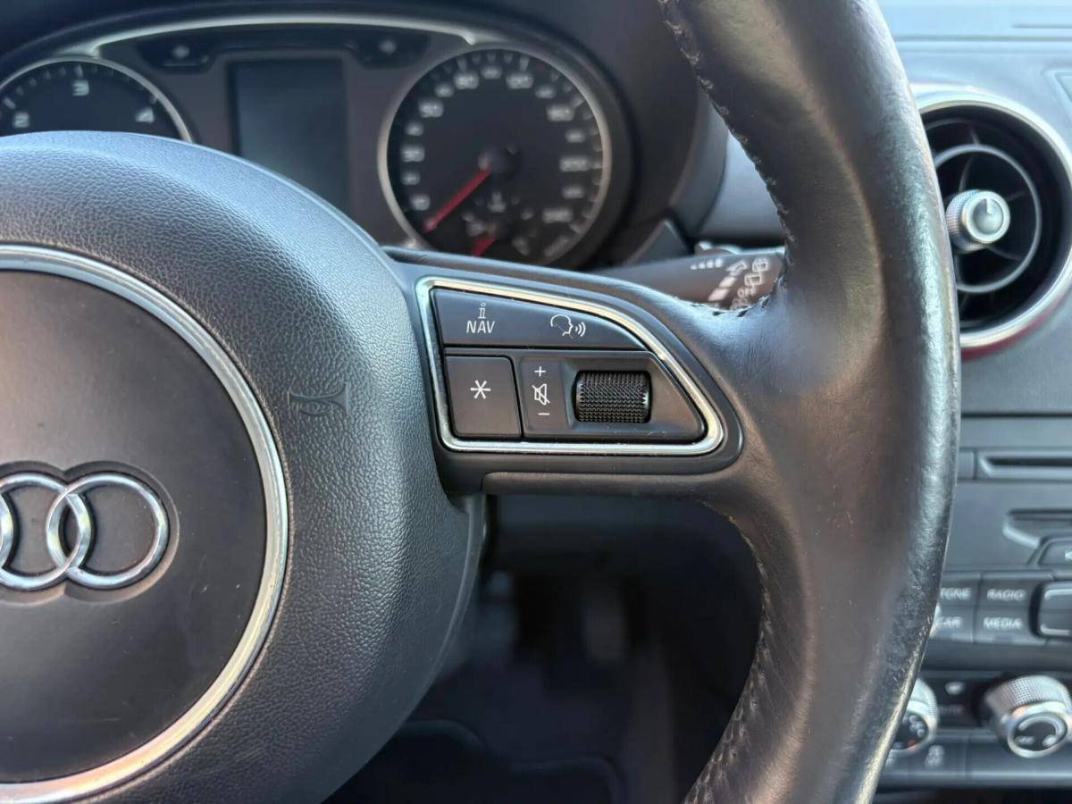 audi-a1-2010-diesel-1598cc