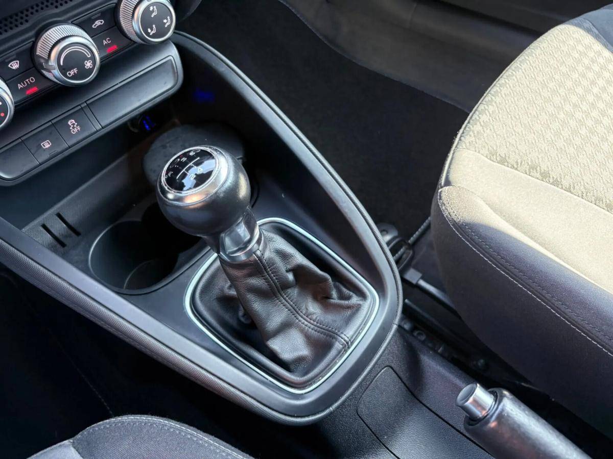 audi-a1-2010-diesel-1598cc