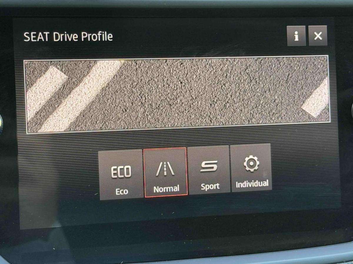 seat-arona-2019-gasolina-999cc