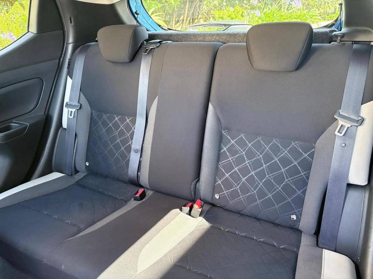 nissan-micra-2017-gasolina-898cc