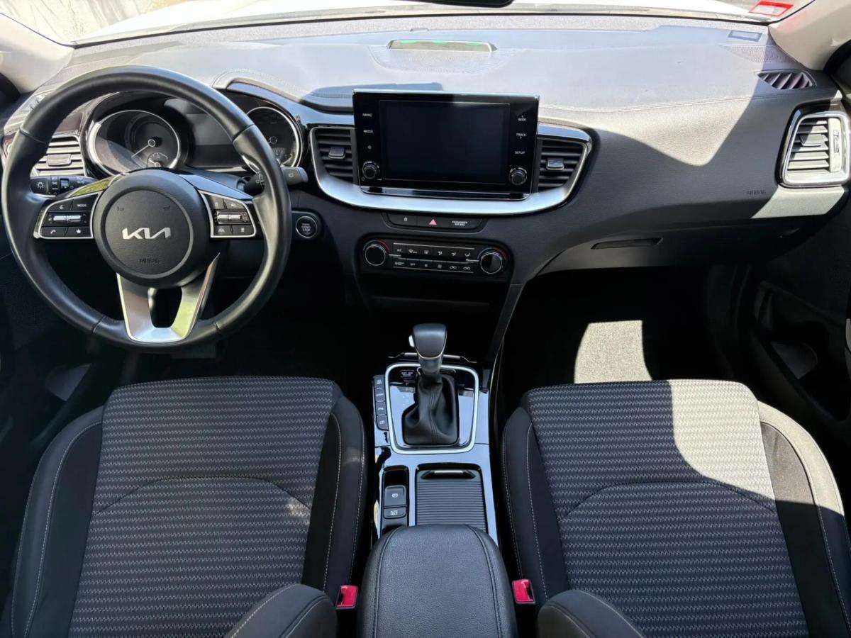 kia-xceed-2023-hibrido-a-gasolina-1580cc