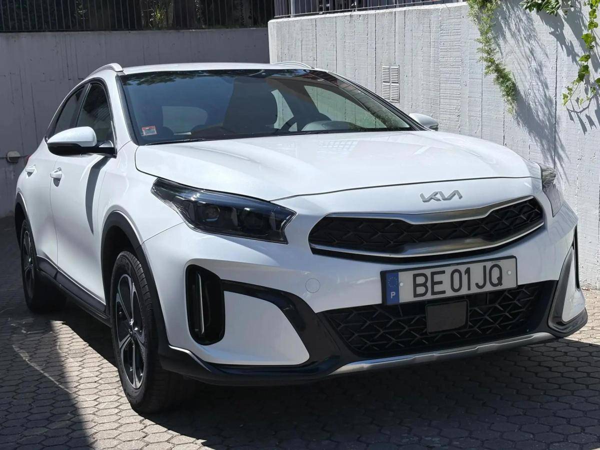 kia-xceed-2023-hibrido-a-gasolina-1580cc