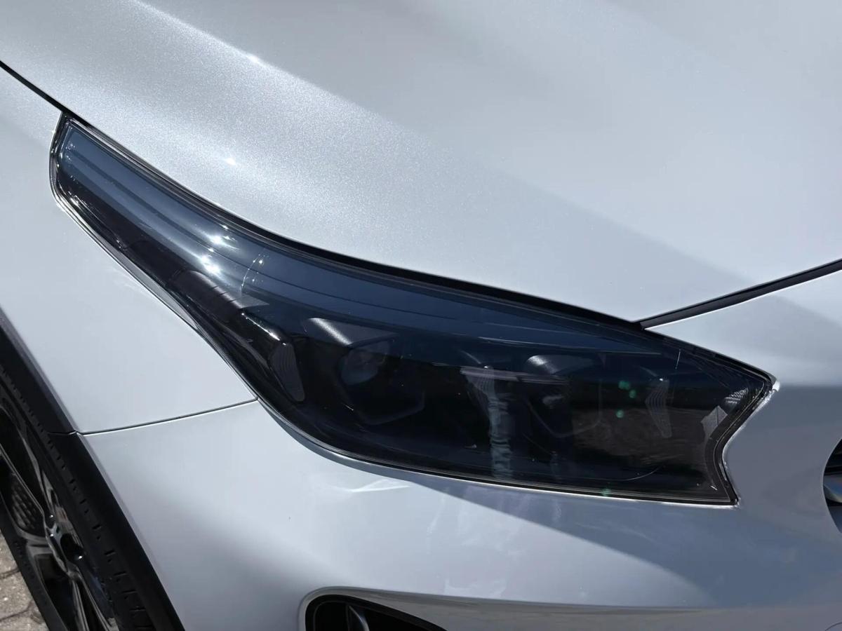kia-xceed-2023-hibrido-a-gasolina-1580cc