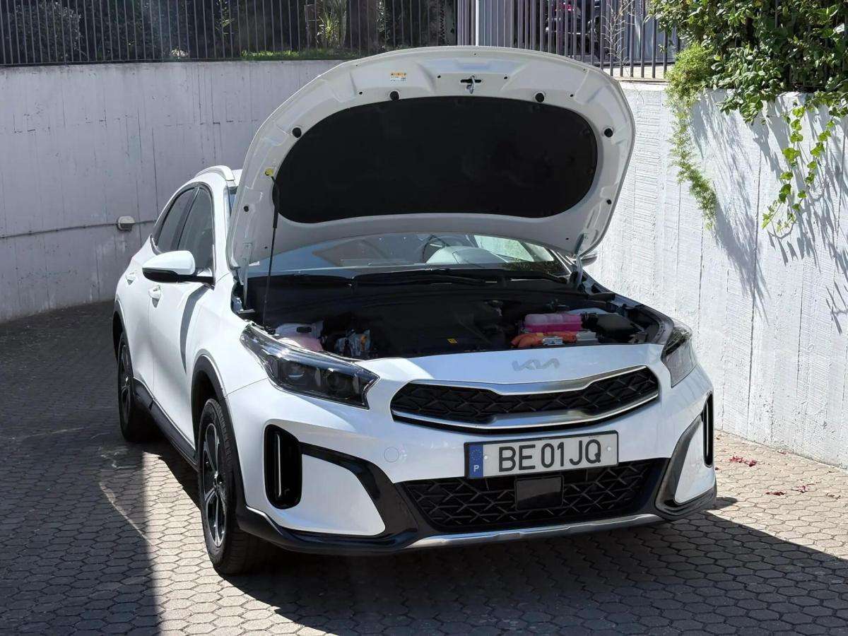 kia-xceed-2023-hibrido-a-gasolina-1580cc