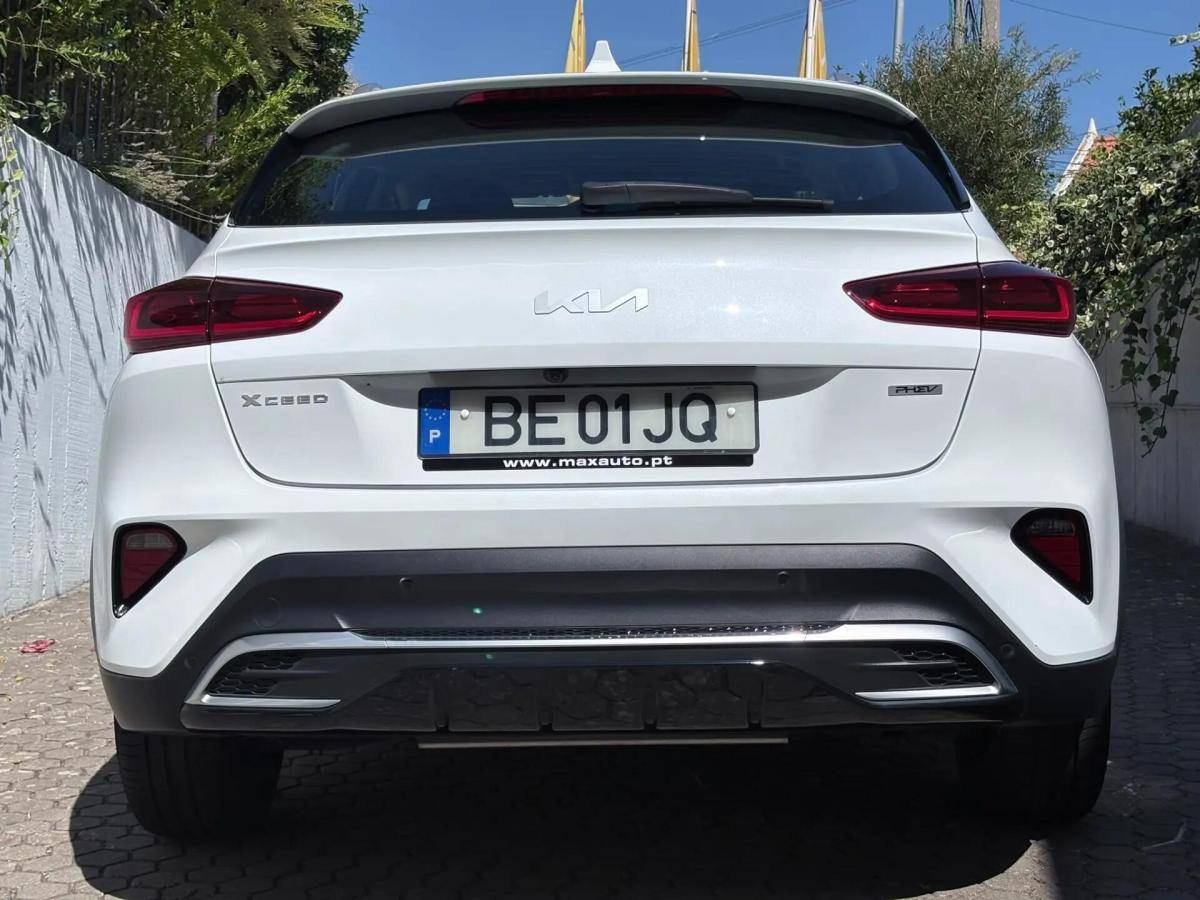 kia-xceed-2023-hibrido-a-gasolina-1580cc
