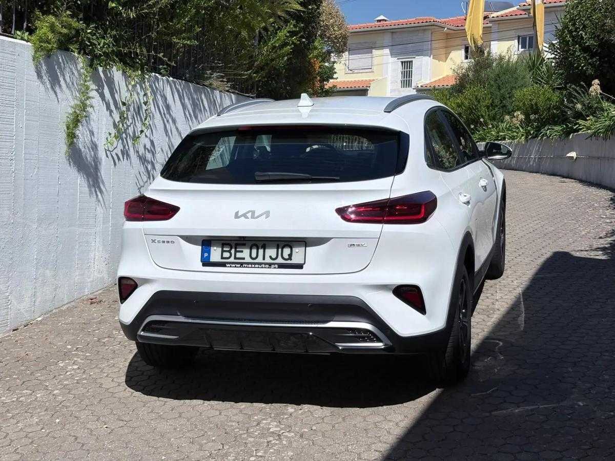 kia-xceed-2023-hibrido-a-gasolina-1580cc
