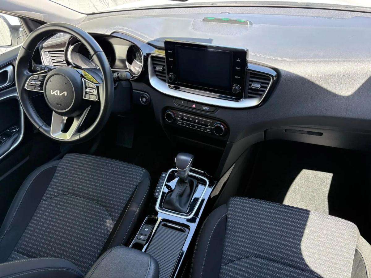 kia-xceed-2023-hibrido-a-gasolina-1580cc
