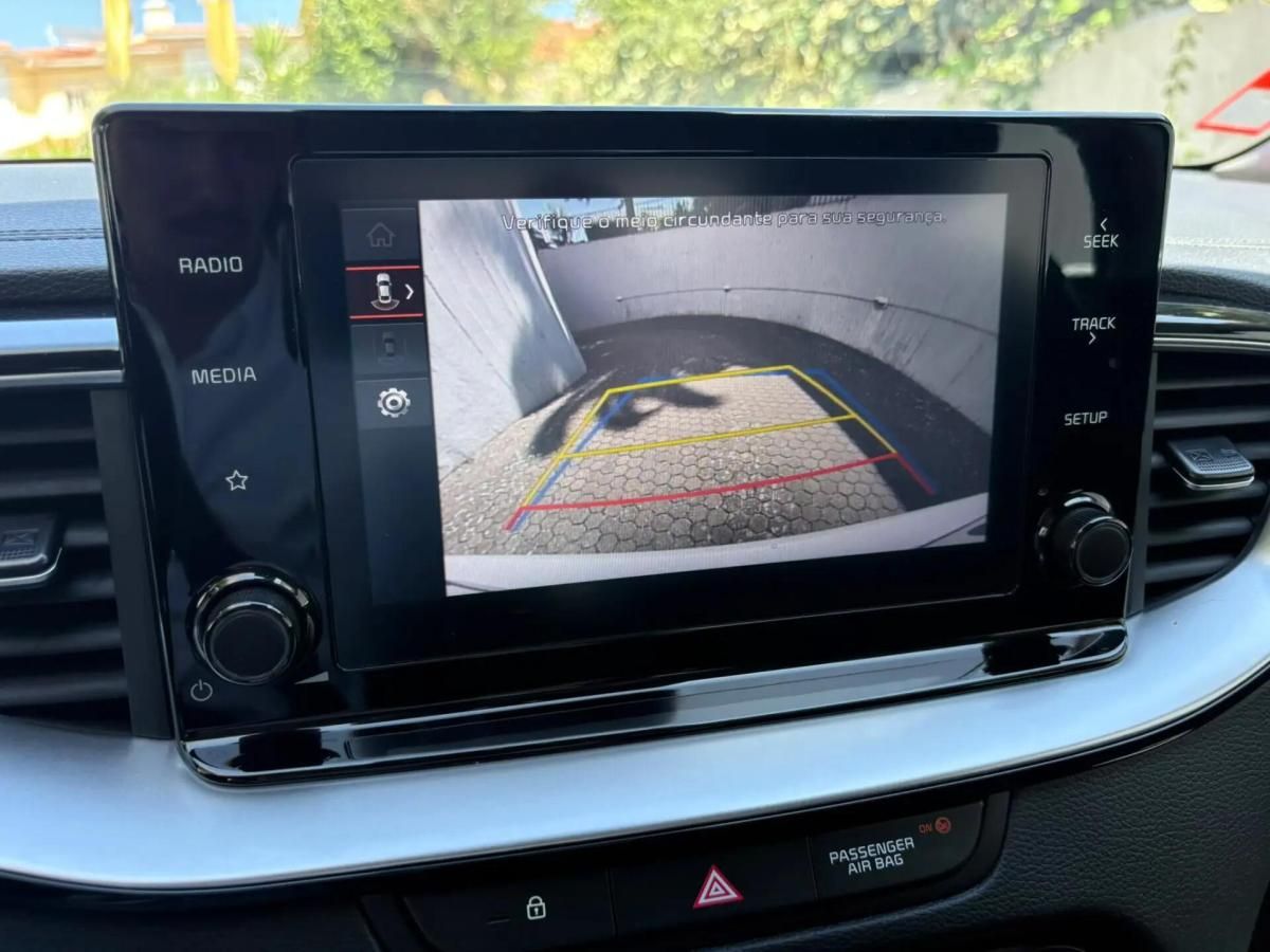 kia-xceed-2023-hibrido-a-gasolina-1580cc