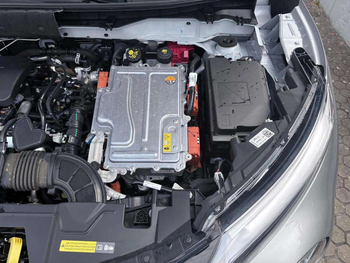 nissan-juke-2023-hibrido-a-gasolina-1598cc