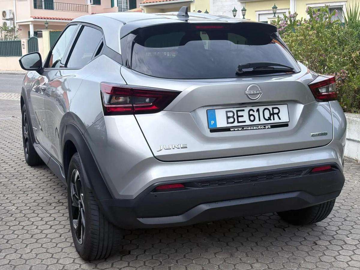 nissan-juke-2023-hibrido-a-gasolina-1598cc