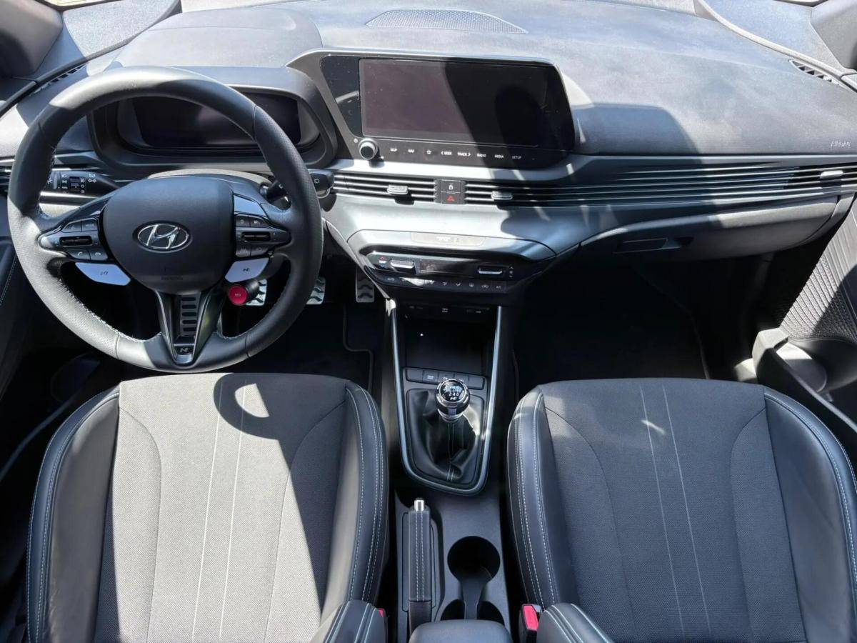 hyundai-i20-van-2023-gasolina-1598cc