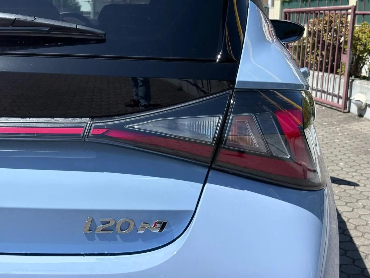 hyundai-i20-van-2023-gasolina-1598cc