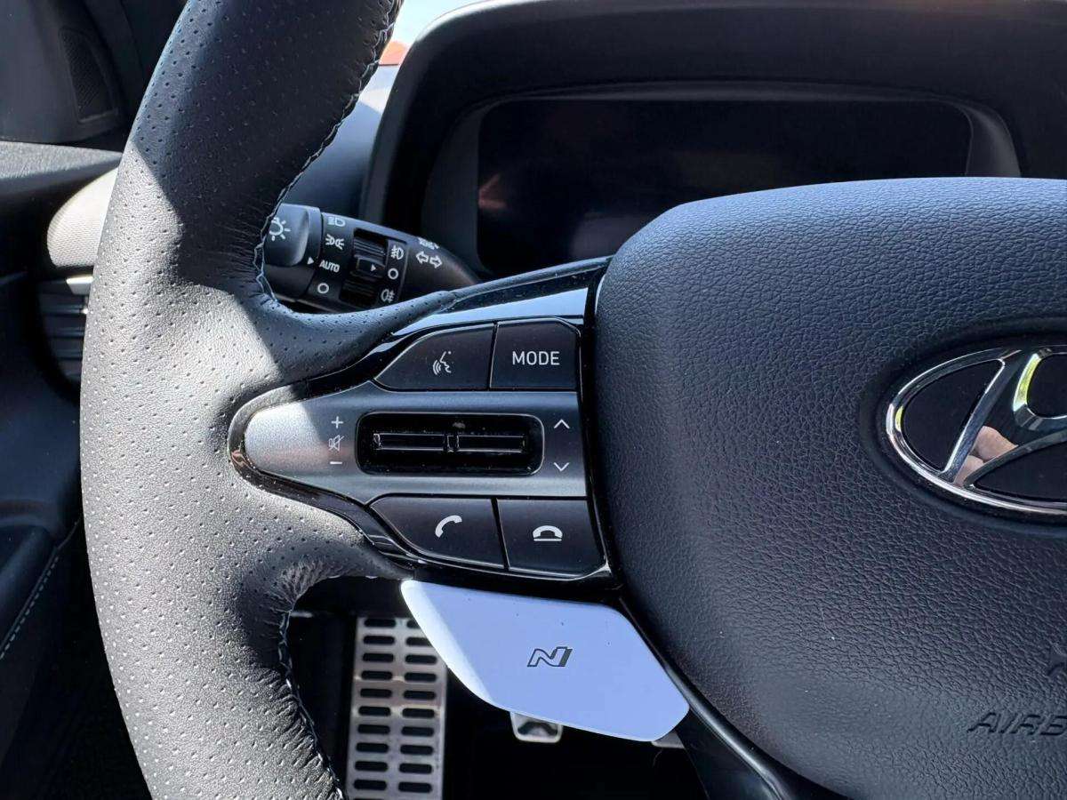 hyundai-i20-van-2023-gasolina-1598cc