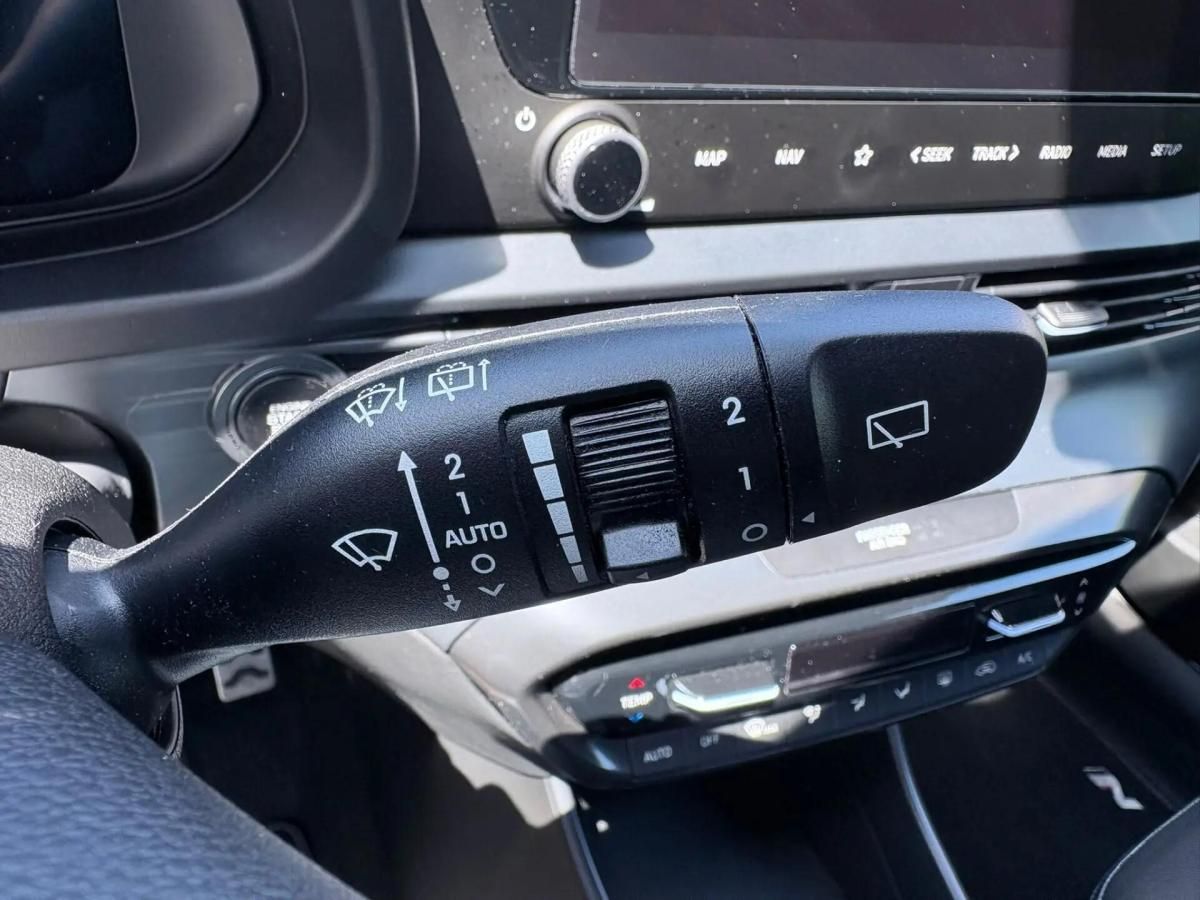 hyundai-i20-van-2023-gasolina-1598cc