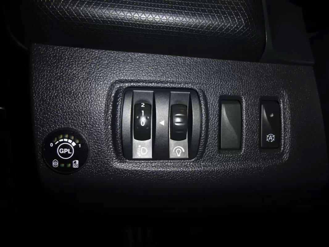 renault-clio-2019-gpl-898cc