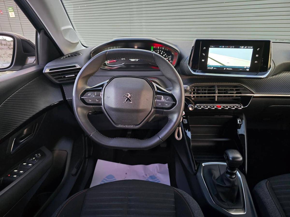 peugeot-208-2023-gasolina-1199cc