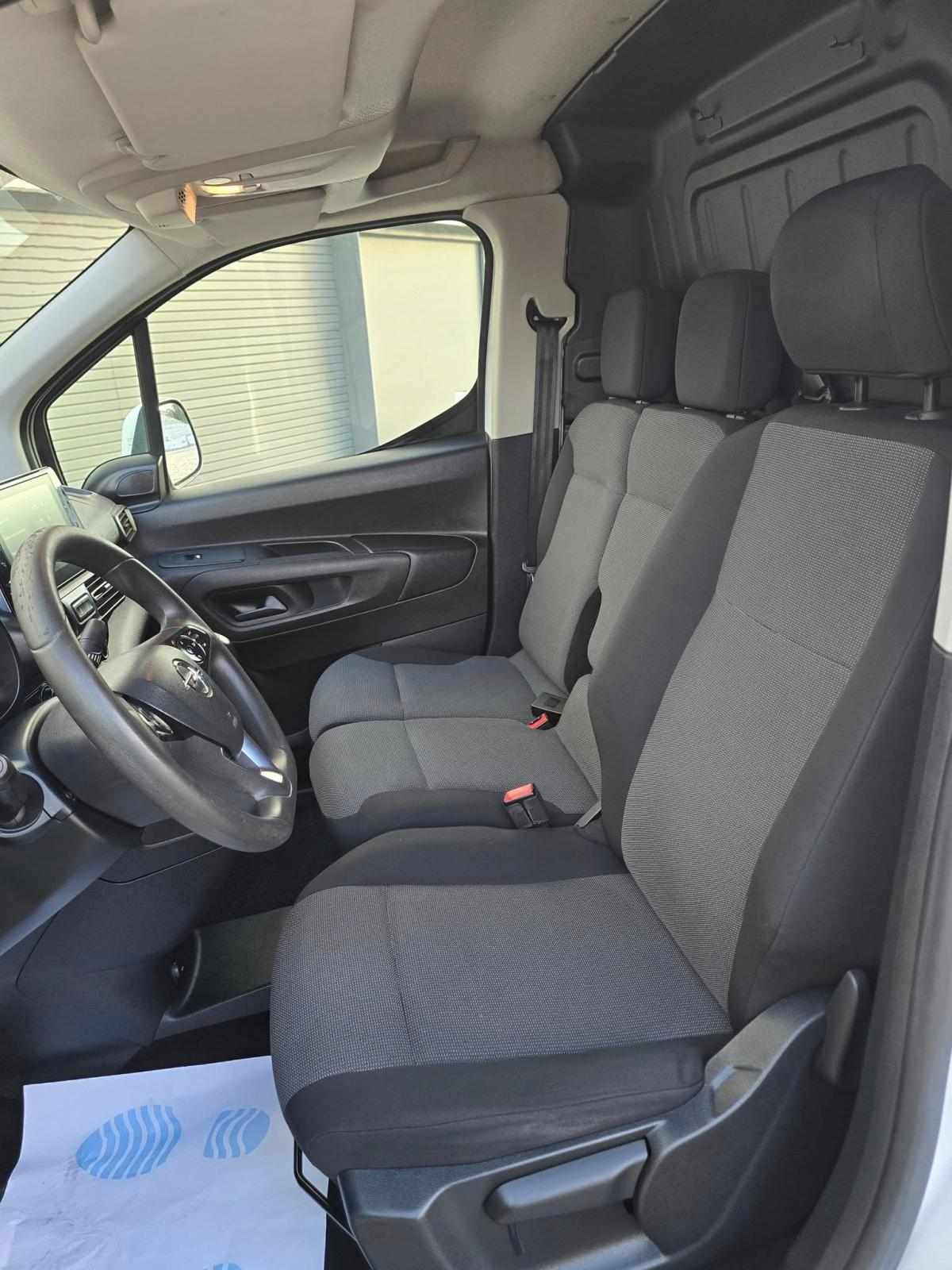 opel-combo-2020-diesel-1598cc