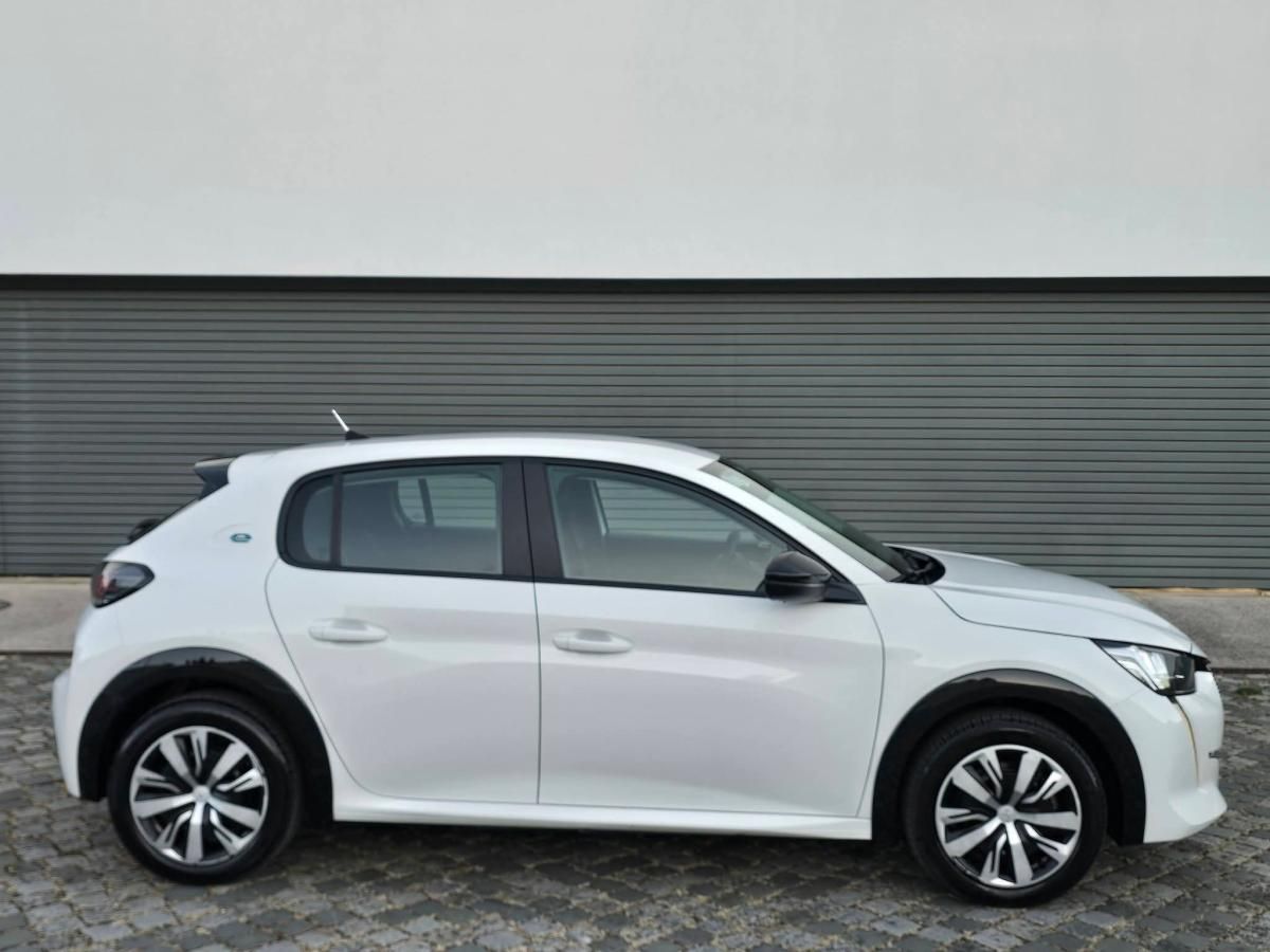 peugeot-208-2022-eletrico-0cc