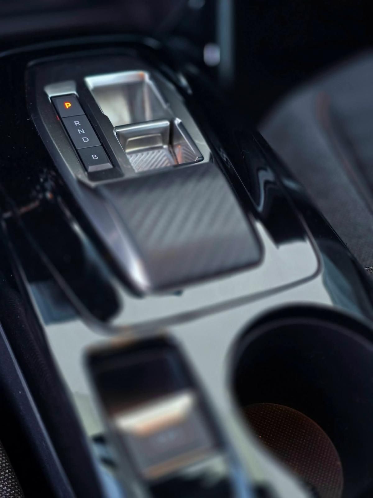 peugeot-208-2022-eletrico-0cc