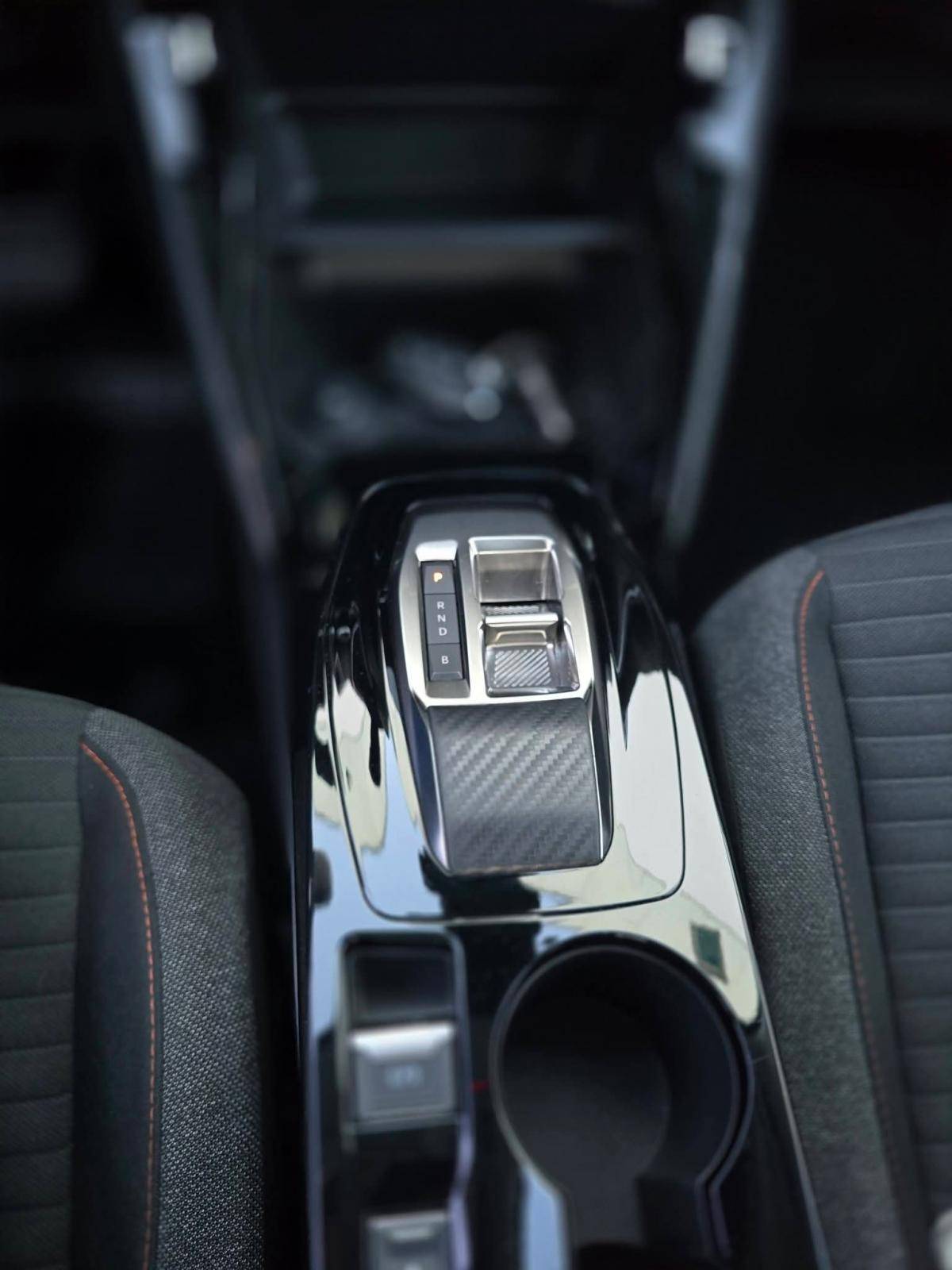 peugeot-208-2022-eletrico-0cc