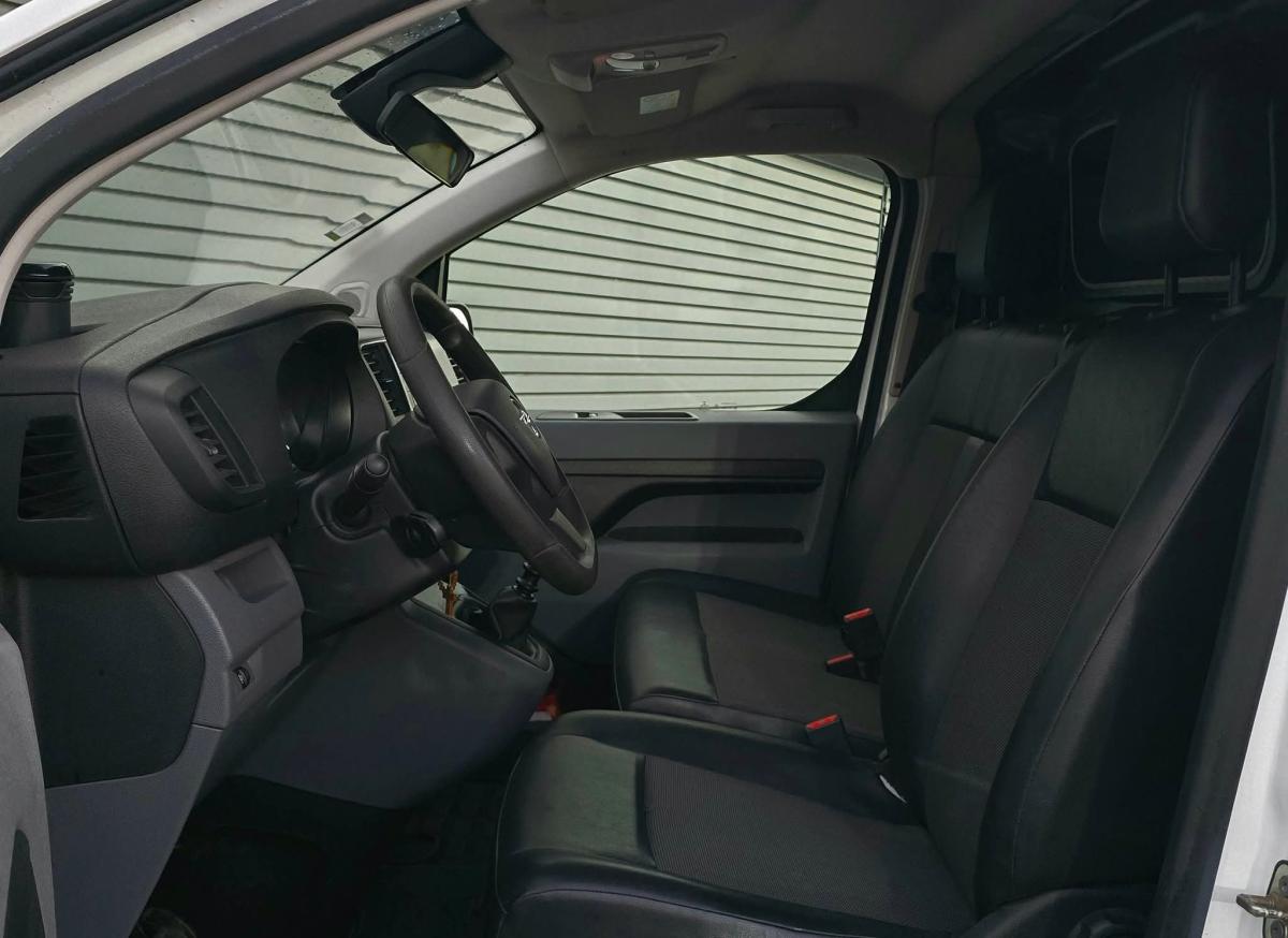 opel-vivaro-2020-diesel-1499cc