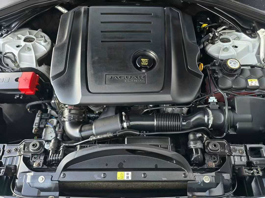 jaguar-f-pace-2017-diesel-1999cc